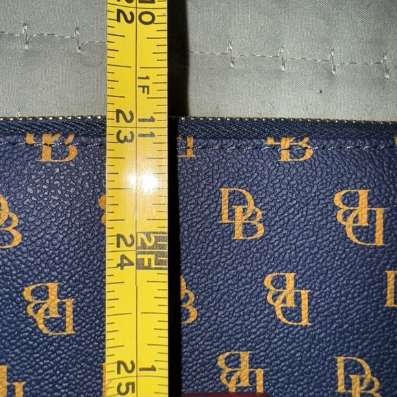 Dooney & Bourke Gretta Lexi Crossbody - Picture 7 of 13